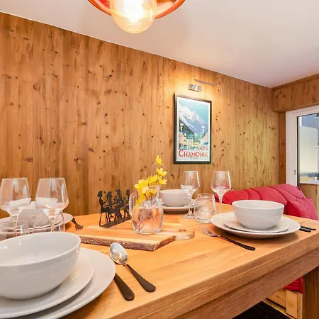 Clos Du Savoy E1 - Happy