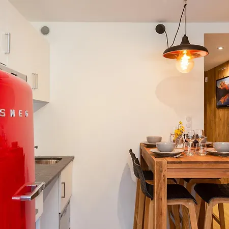 Clos Du Savoy E1 - Happy Apartment *